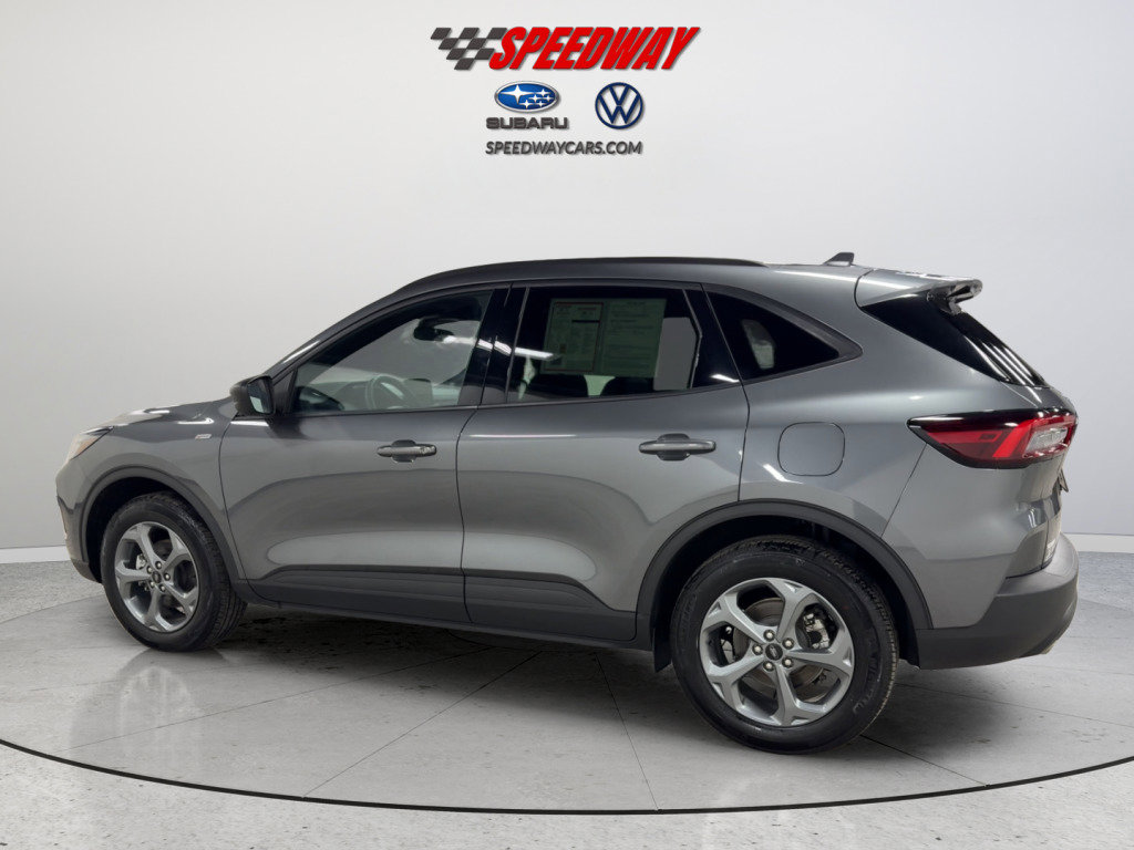 Used 2025 Ford Escape ST-Line AWD/4WD image 7