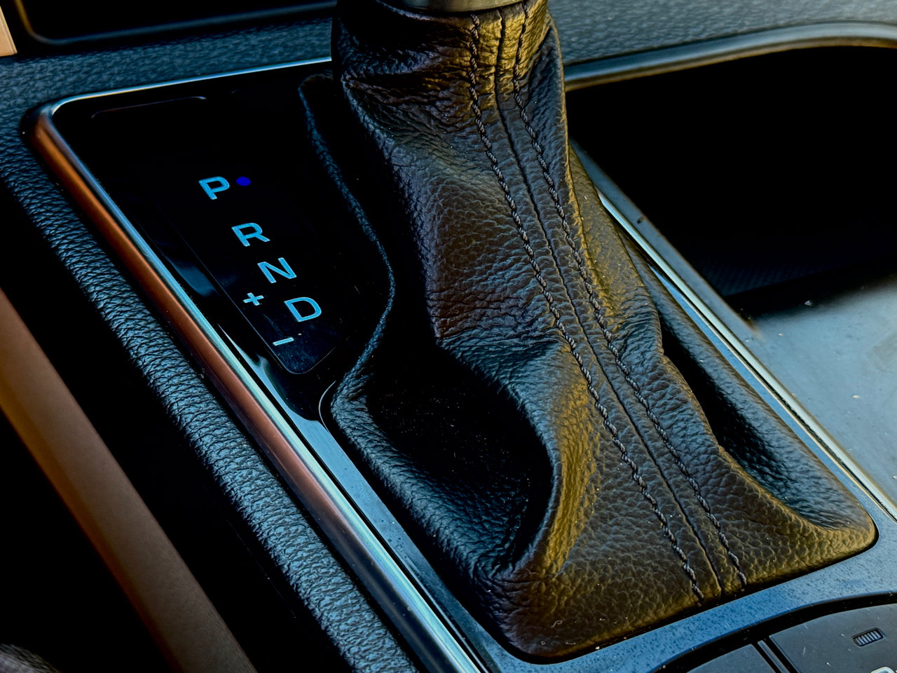 Used 2016 Hyundai Sonata Limited w/ Option Group 04 image 27