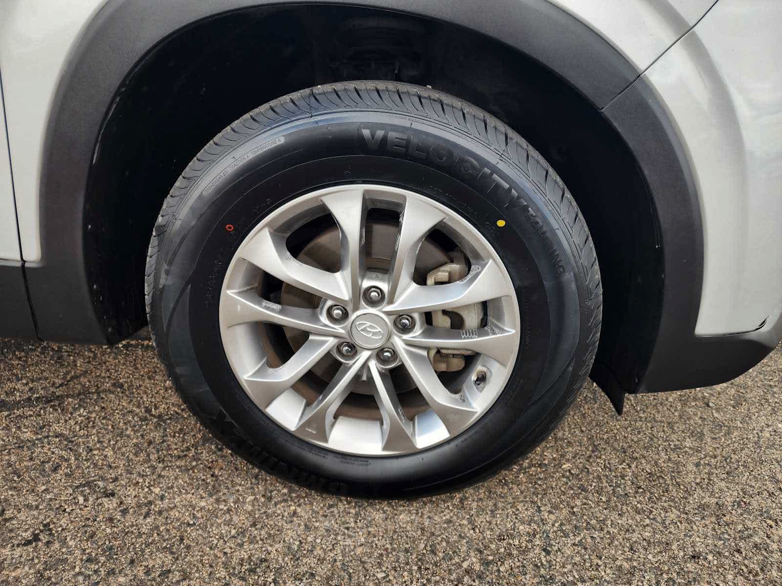 Used 2019 Hyundai Santa Fe SE FWD image 10
