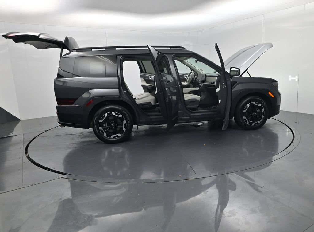 Used 2025 Hyundai Santa Fe SEL FWD image 58