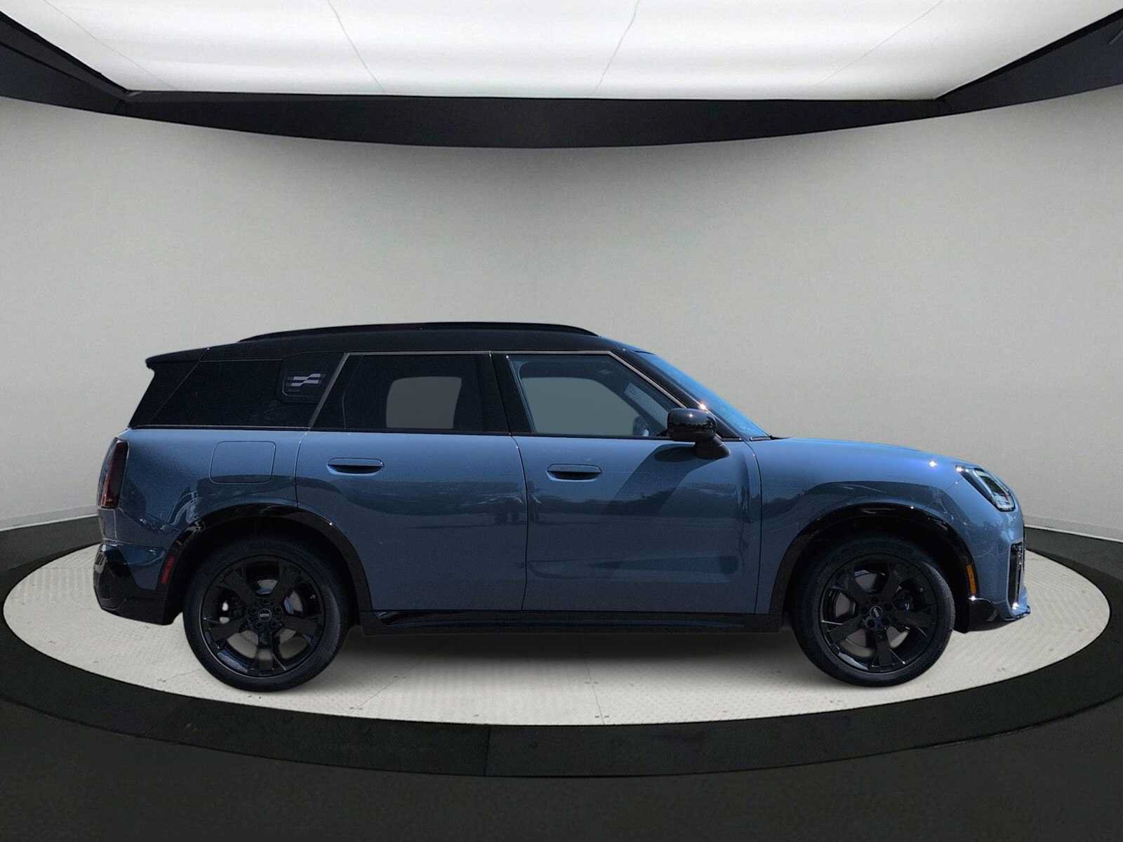 New 2027 MINI Cooper Countryman S w/ Comfort Package Max AWD/4WD image 9