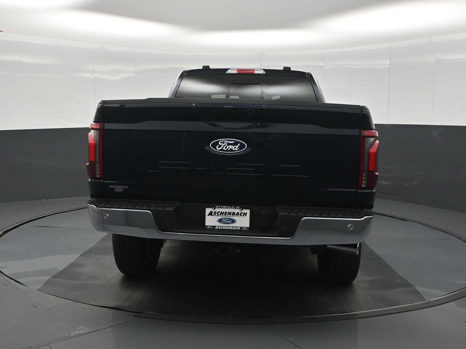 New 2026 Ford F150 Lariat w/ Equipment Group 501A Mid AWD/4WD image 8