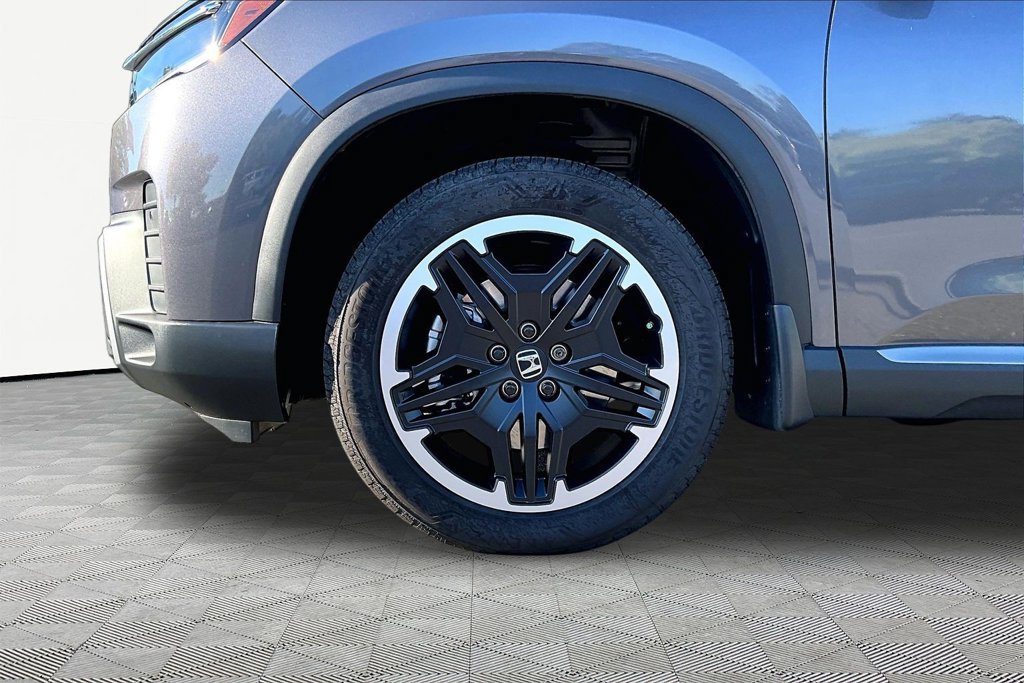 Used 2026 Honda Pilot Touring image 25