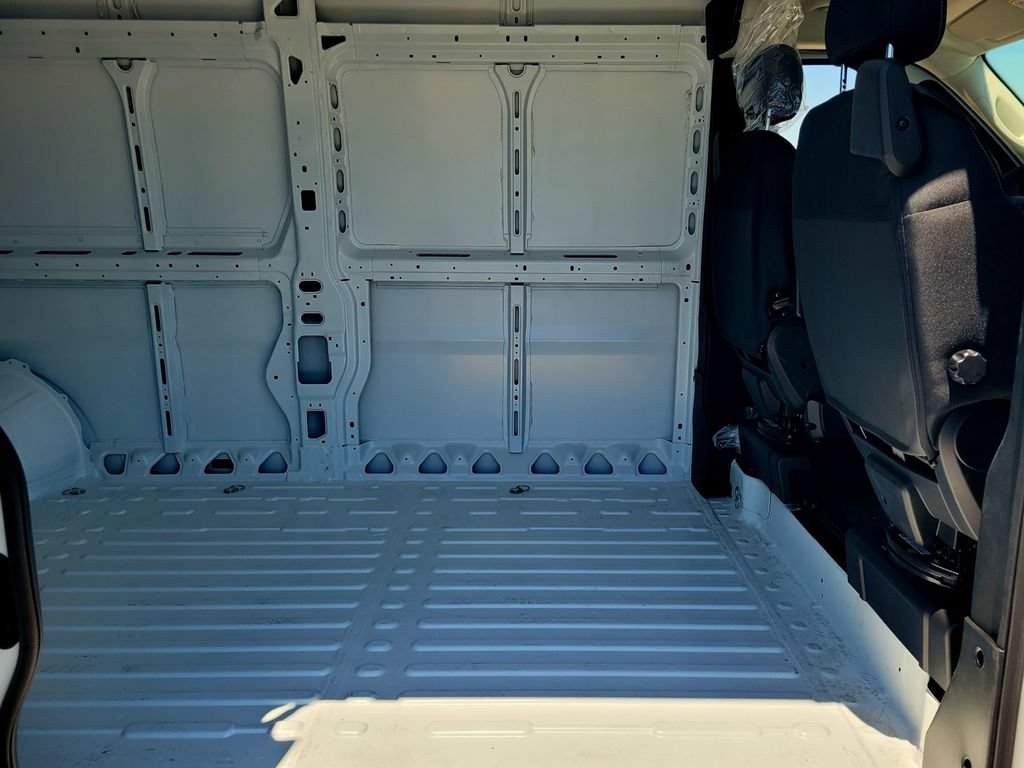 New 2026 RAM ProMaster 2500 w/ Quick Order Package 22G SLT FWD image 4