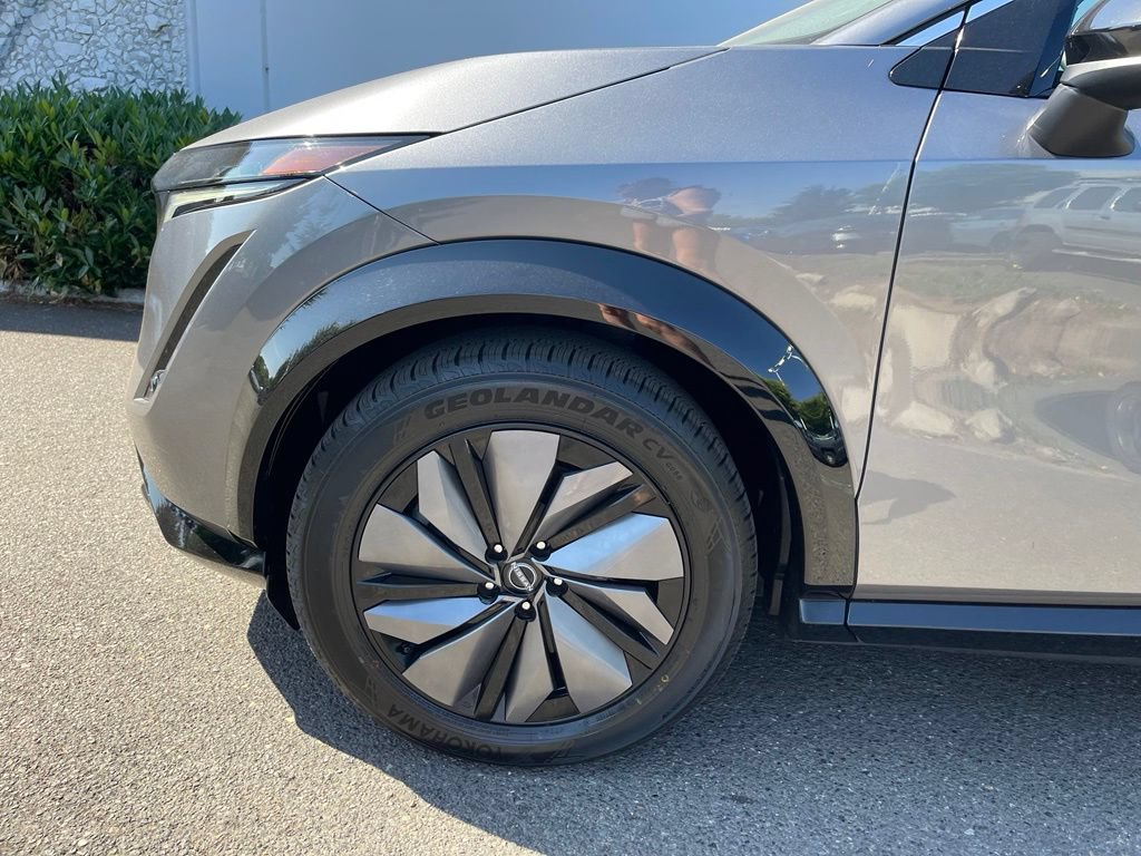 Certified 2023 Nissan Ariya FWD image 12