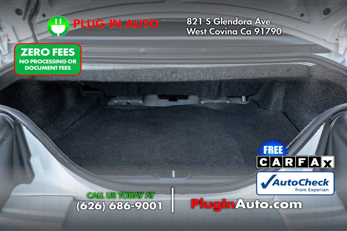 Used 2004 Ford Mustang Cobra RWD image 13
