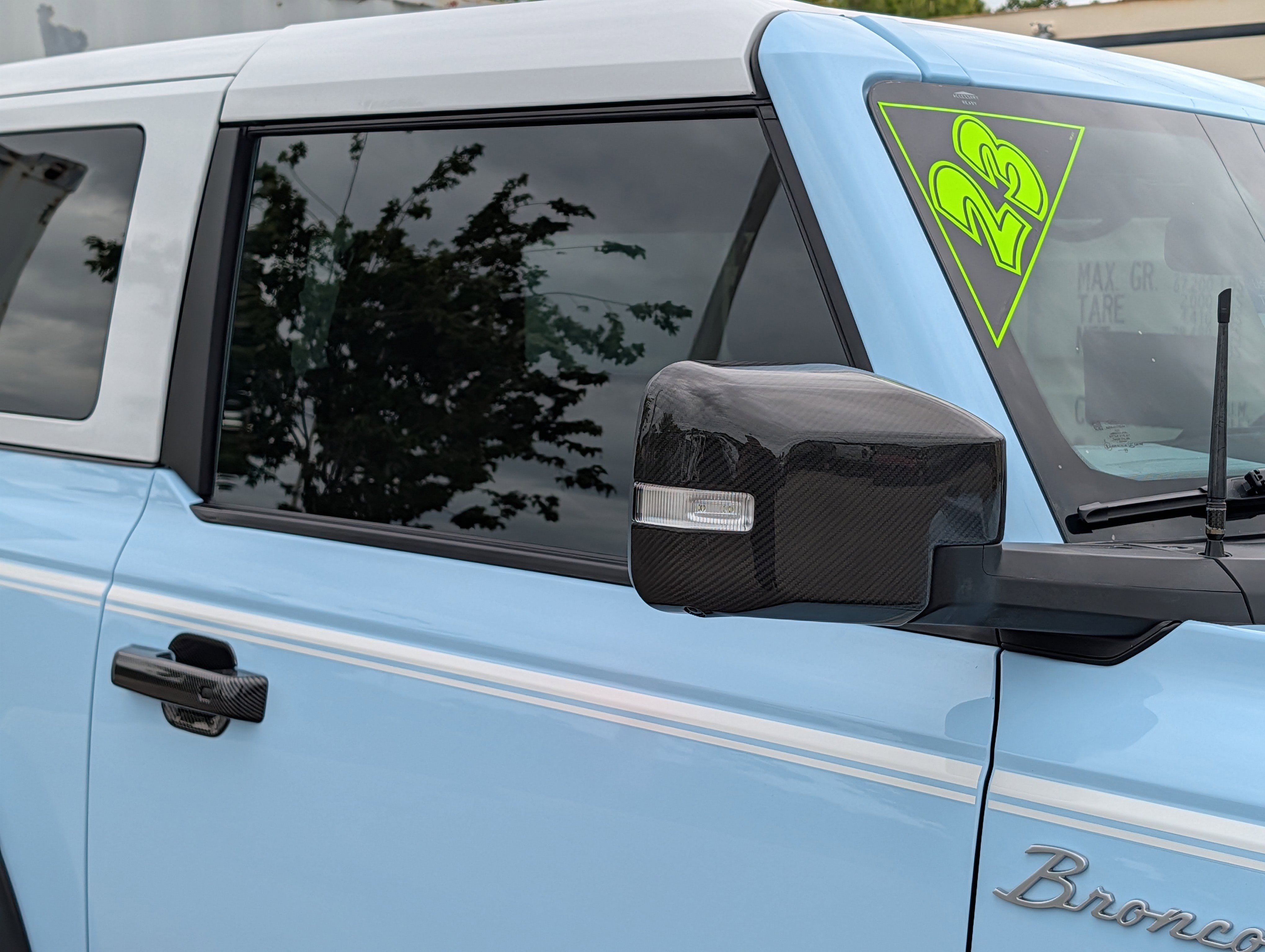 Certified 2023 Ford Bronco Heritage Edition AWD/4WD image 10