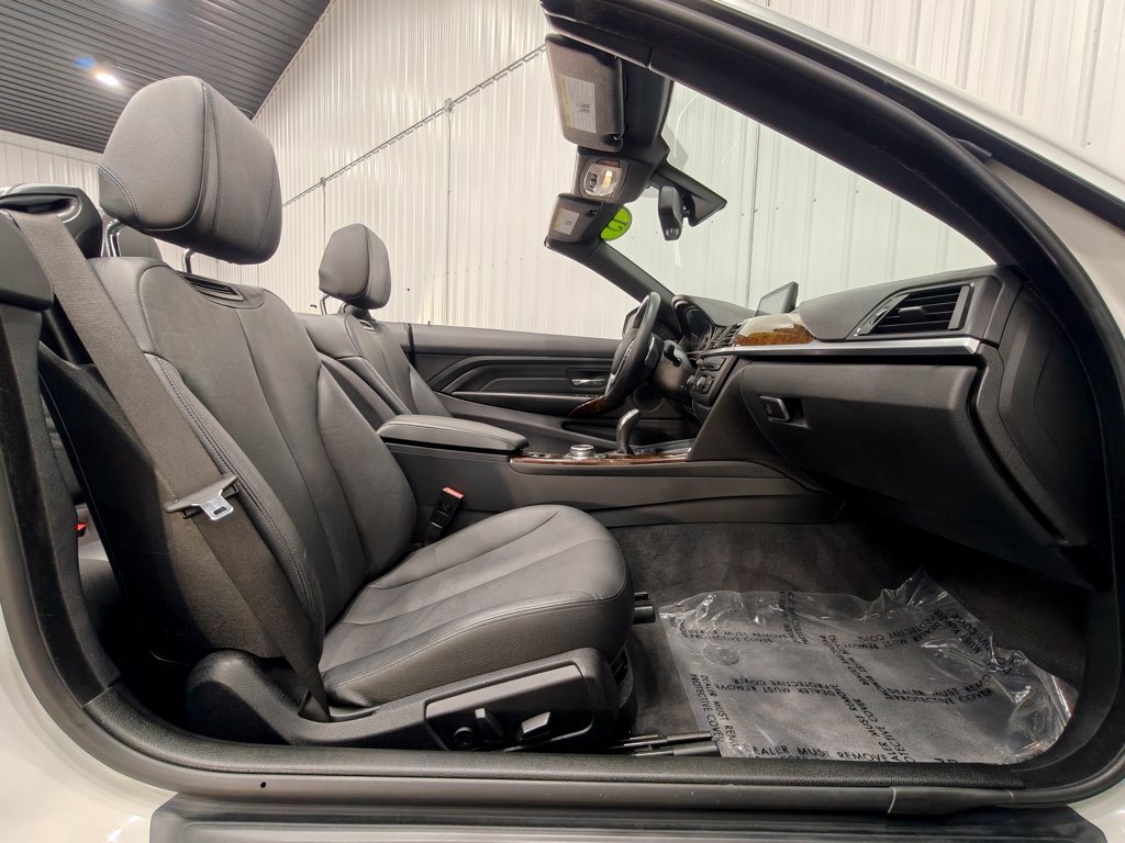 Used 2015 BMW 428i xDrive Convertible AWD/4WD image 26