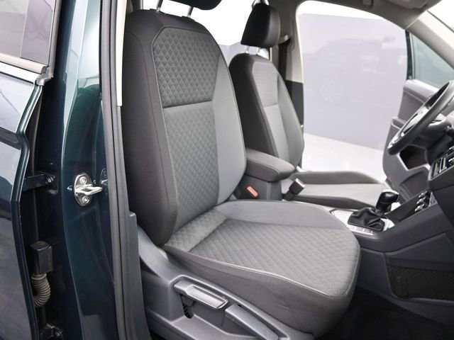 Used 2018 Volkswagen Tiguan S FWD image 26