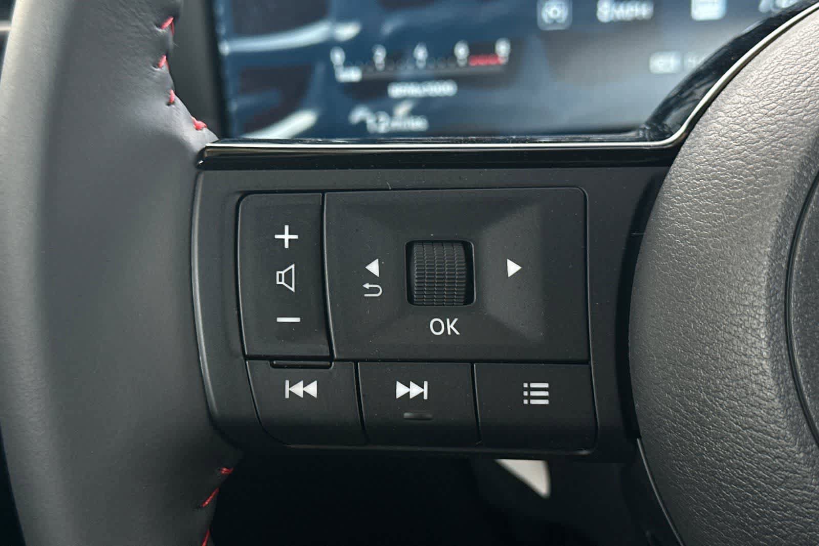 New 2026 Nissan Kicks SR FWD image 27