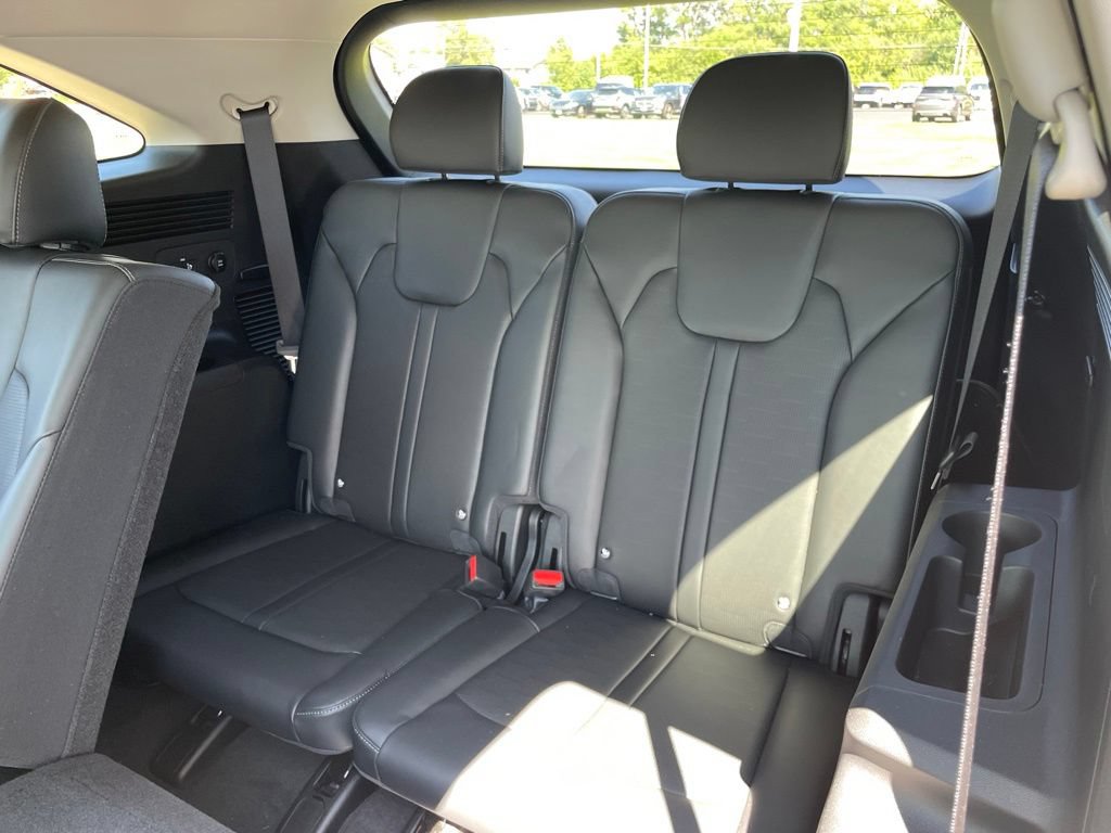 Used 2024 Kia Sorento S w/ Panoramic Sunroof Package AWD/4WD image 14