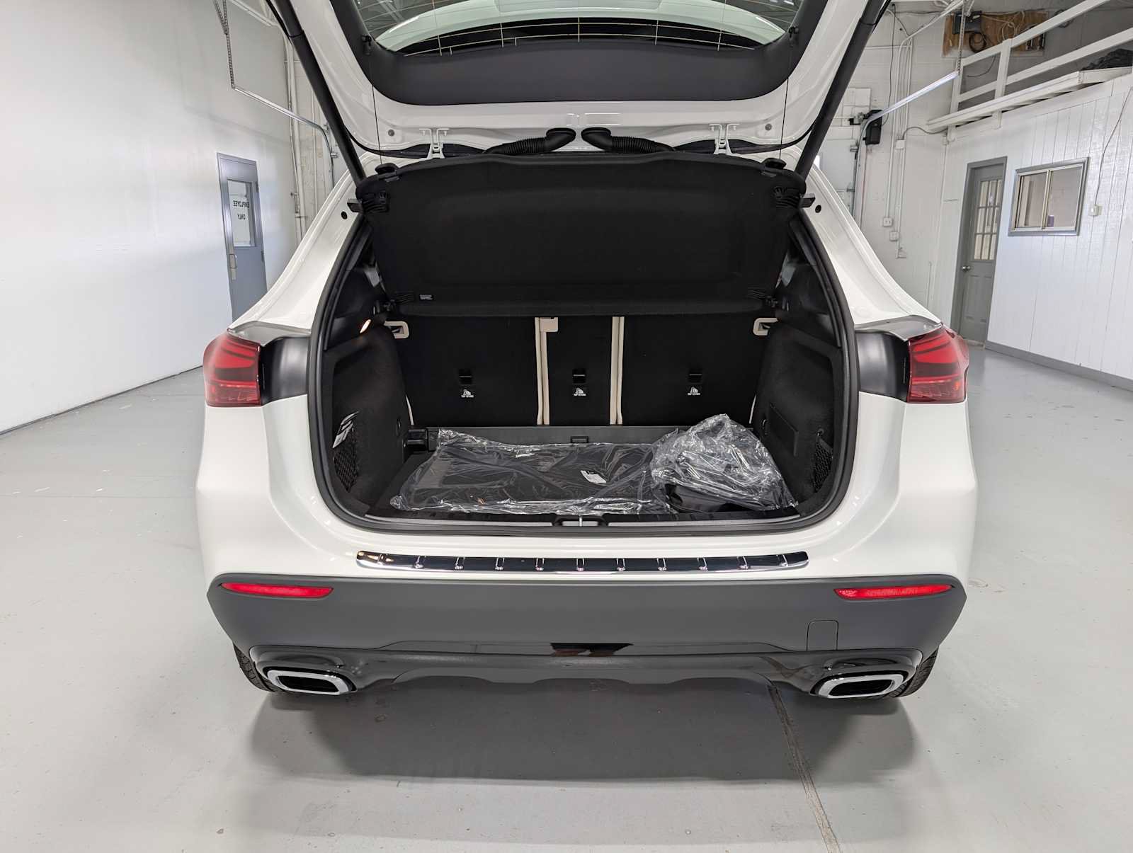 New 2026 Mercedes-Benz GLA 250 4MATIC image 21