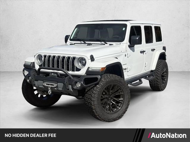Used 2024 Jeep Wrangler Unlimited Sahara w/ Technology Group AWD/4WD image 1