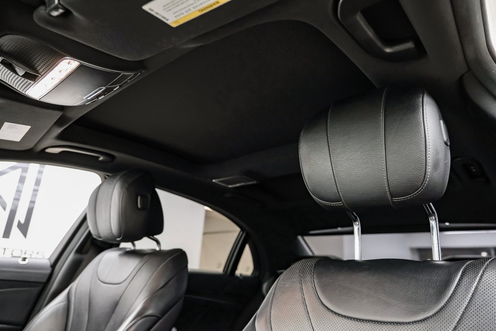 Used 2019 Mercedes-Benz S 450 Sedan image 42