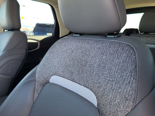 Used 2025 Ford Bronco Sport Badlands AWD/4WD image 17