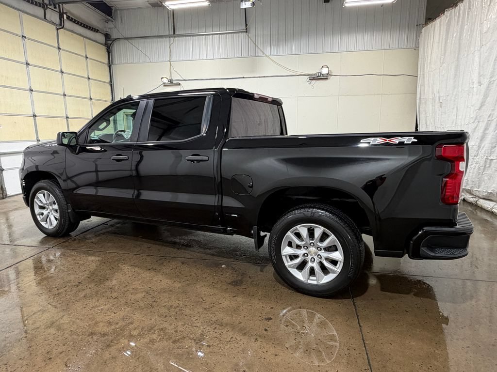 Used 2022 Chevrolet Silverado 1500 Custom AWD/4WD image 15