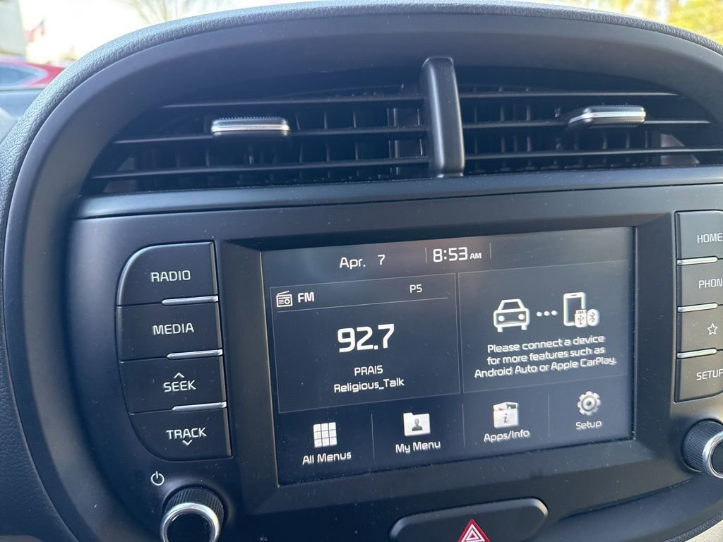 Used 2020 Kia Soul LX image 13