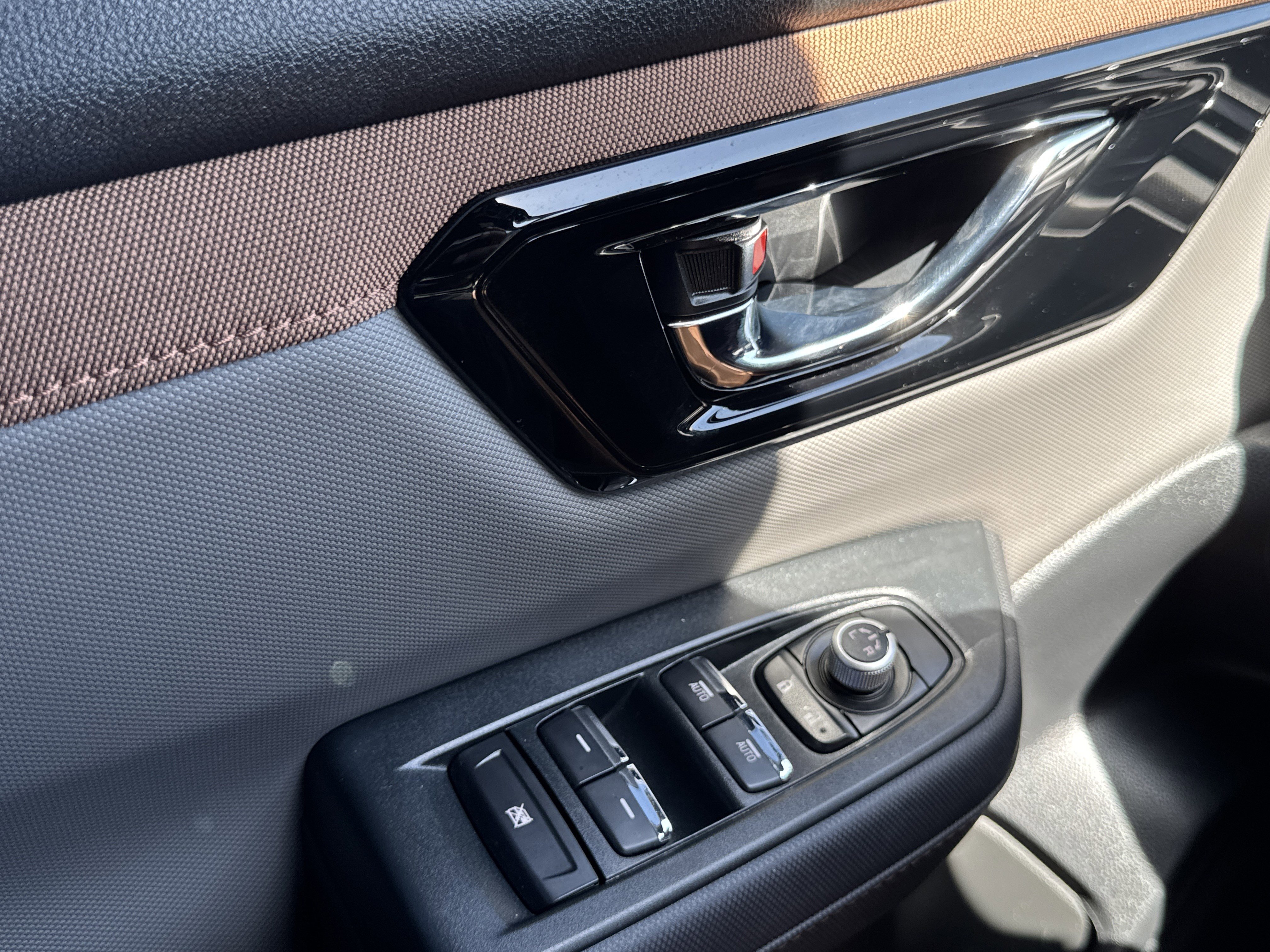 Used 2025 Subaru Forester Sport image 22