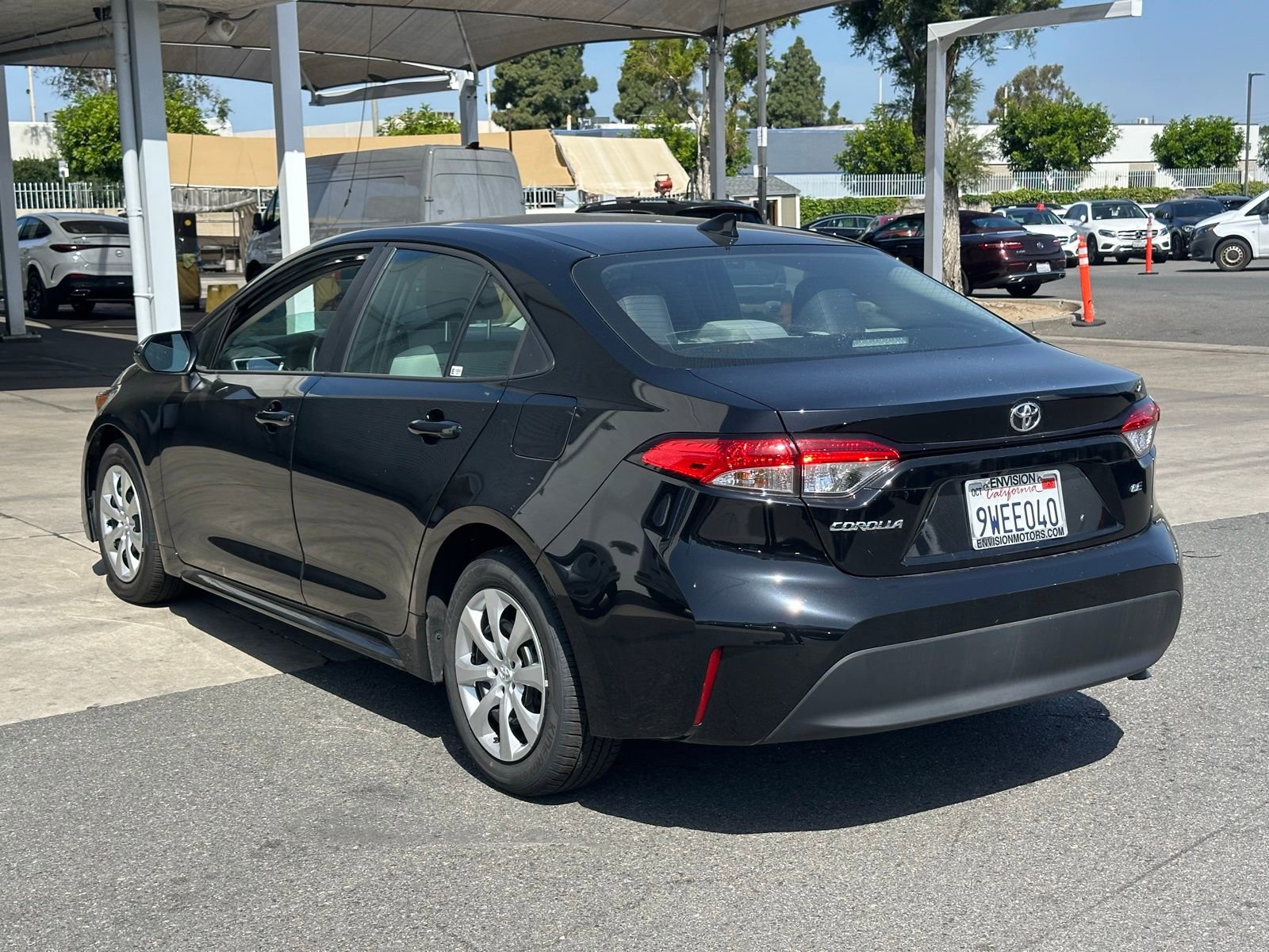 Used 2026 Toyota Corolla LE image 3