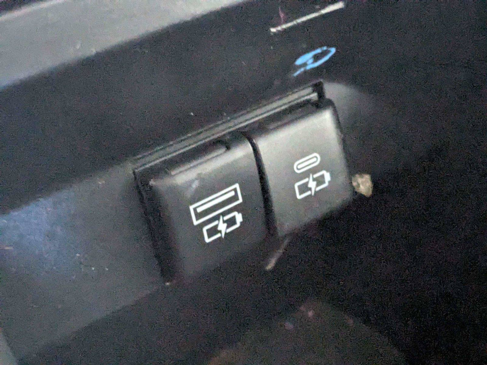 Certified 2024 Toyota Camry LE FWD image 22