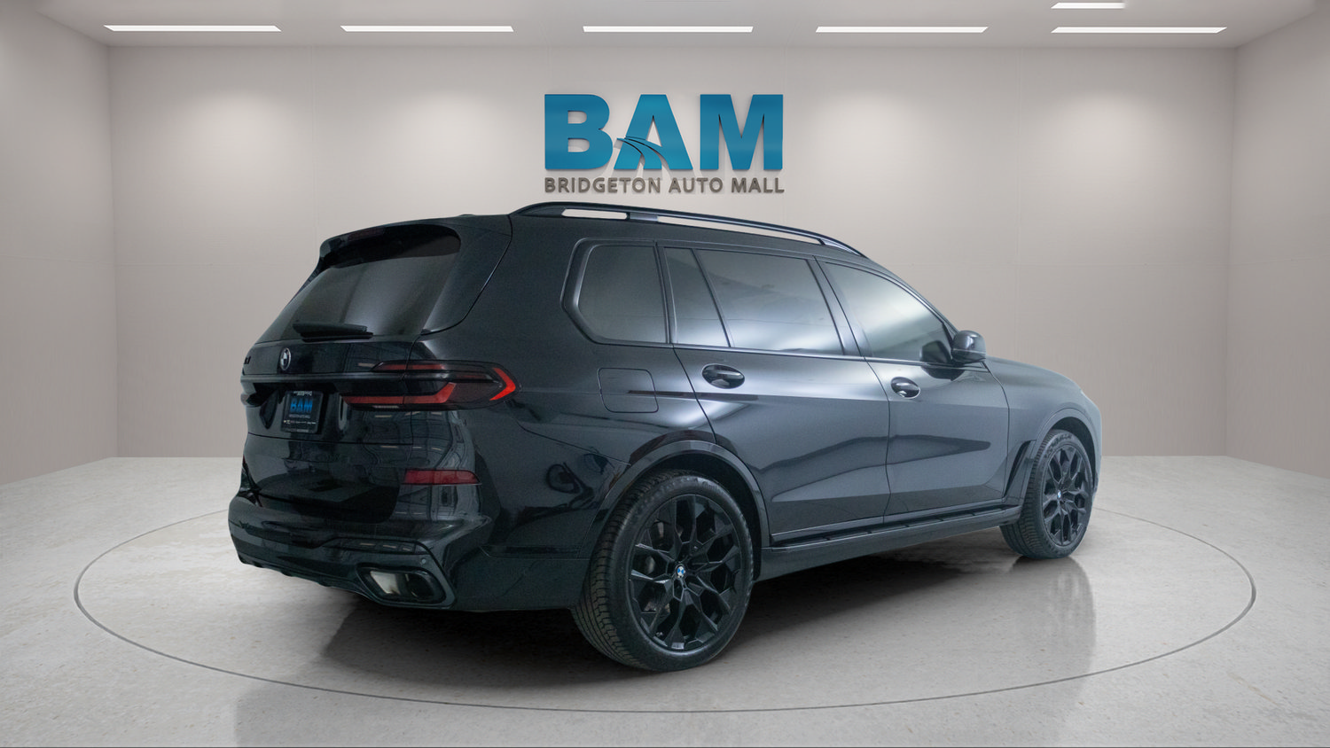 Used 2024 BMW X7 xDrive40i w/ Executive Package AWD/4WD image 7