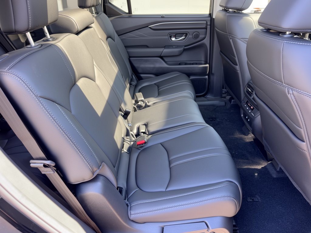 New 2026 Honda Pilot Touring image 29