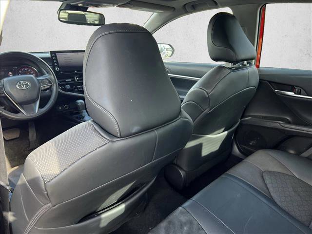 Used 2023 Toyota Camry XSE image 16