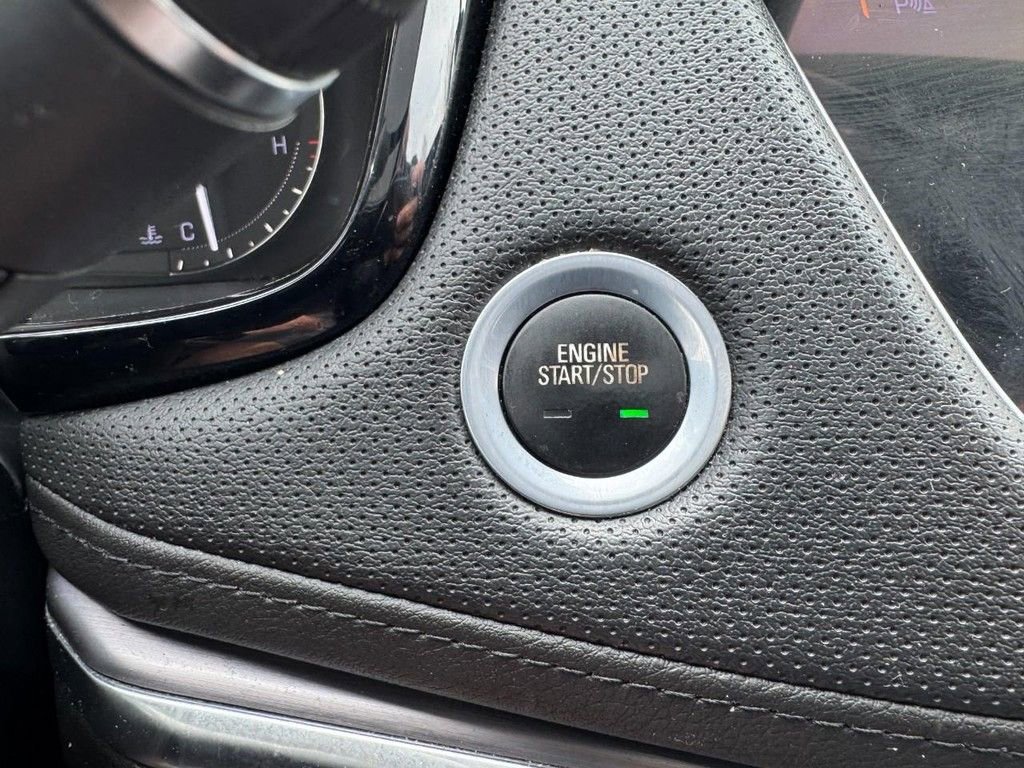 Used 2019 Cadillac XT5 Luxury image 23