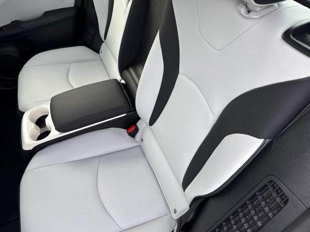 Used 2018 Toyota Prius Prime Advanced FWD image 21