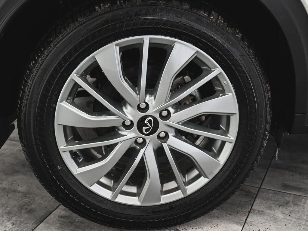 Used 2023 INFINITI QX50 Luxe image 7