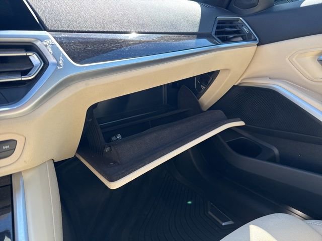 Used 2020 BMW 330i xDrive Sedan w/ Convenience Package AWD/4WD image 28