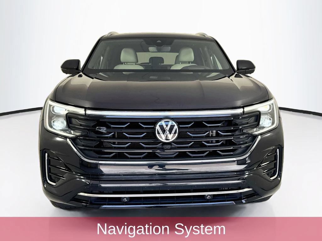 Used 2024 Volkswagen Atlas Cross Sport SEL Premium R-Line AWD/4WD image 2