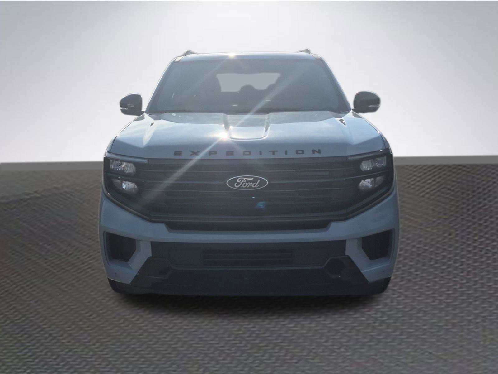 New 2025 Ford Expedition Max Platinum w/ Stealth Performance Package image 3