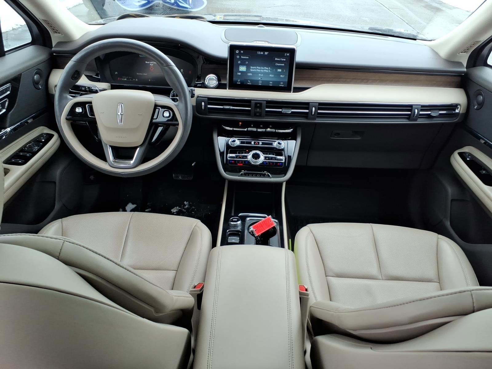 Certified 2022 Lincoln Corsair Reserve w/ Equipment Group 201A image 10