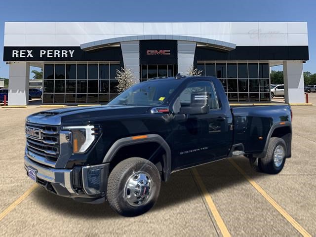 New 2026 GMC Sierra 3500 SLE w/ SLE Convenience Package