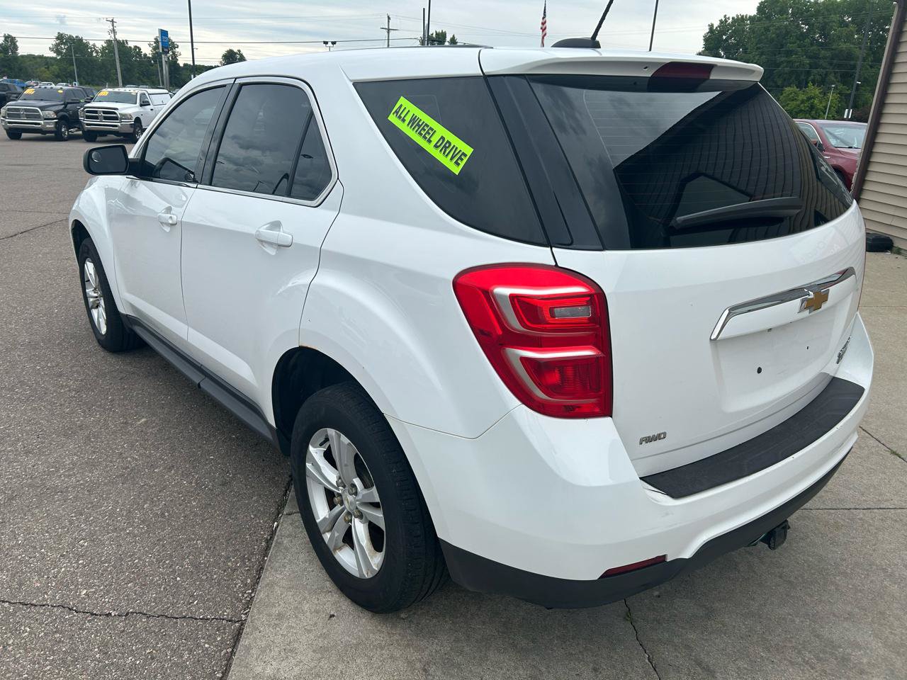 Used 2016 Chevrolet Equinox LS AWD/4WD image 7