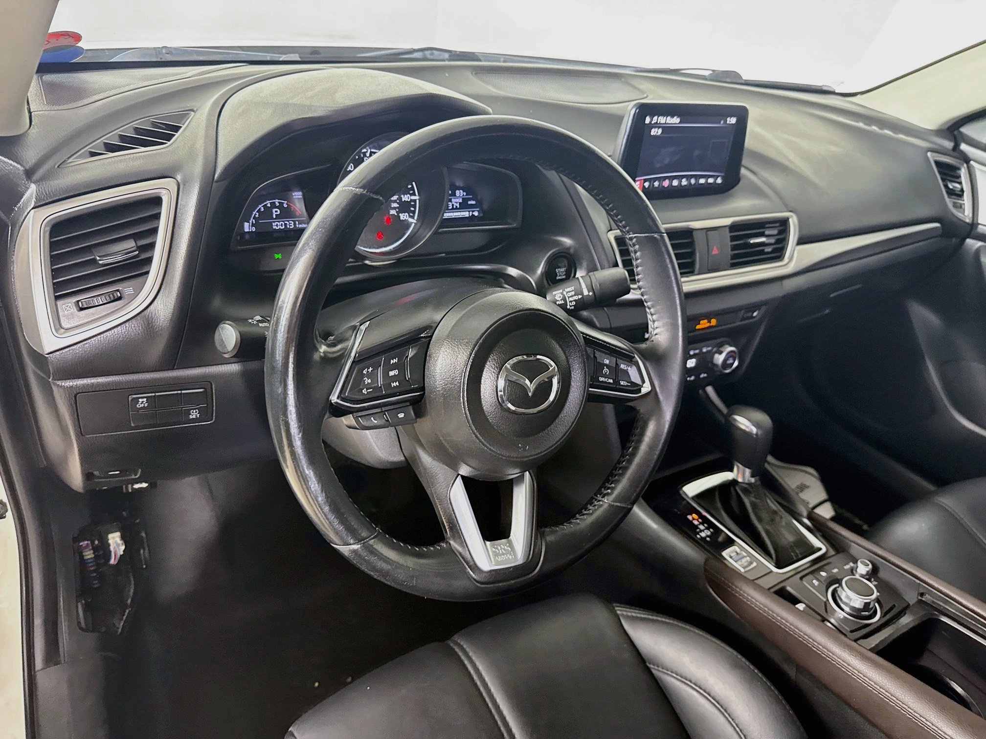 Used 2018 MAZDA MAZDA3 Touring FWD image 8
