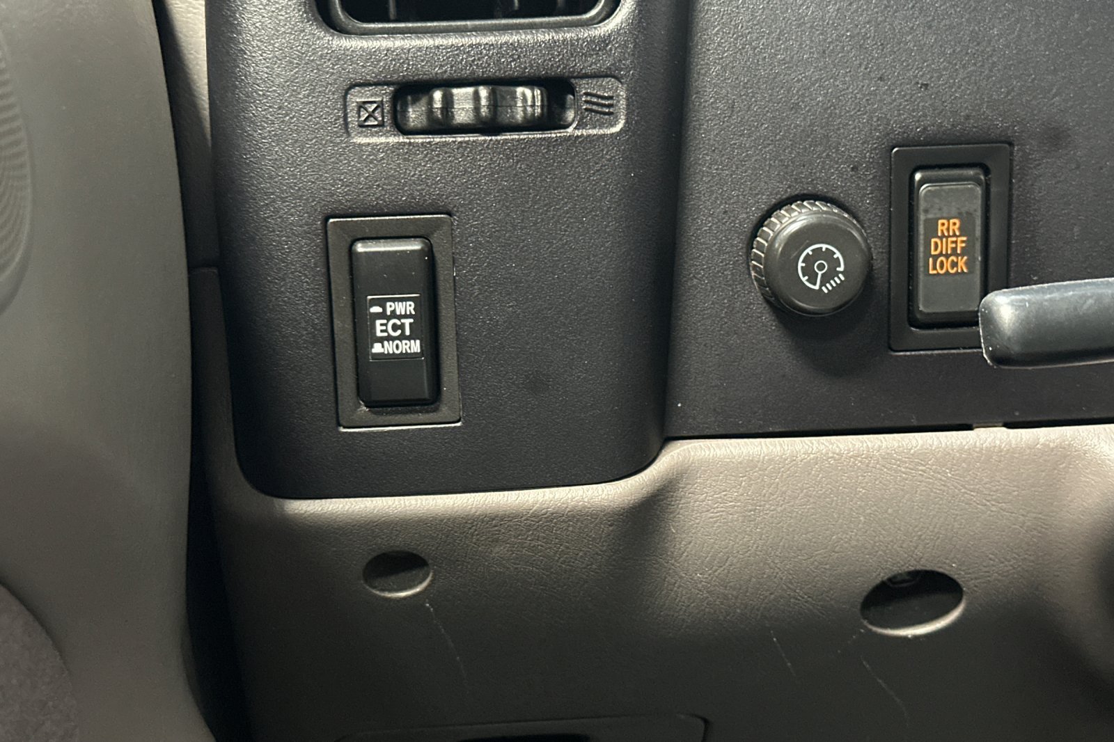 Used 2004 Toyota Tacoma PreRunner RWD image 37