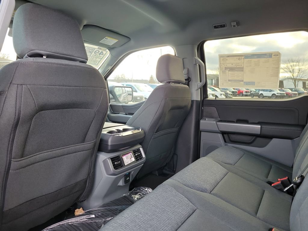 New 2026 Ford F150 XLT w/ Equipment Group 302A MID image 15