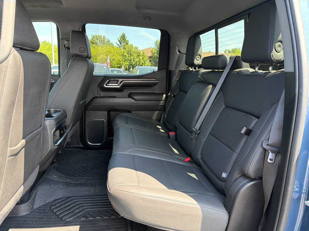 Certified 2024 Chevrolet Silverado 1500 LTZ AWD/4WD image 25