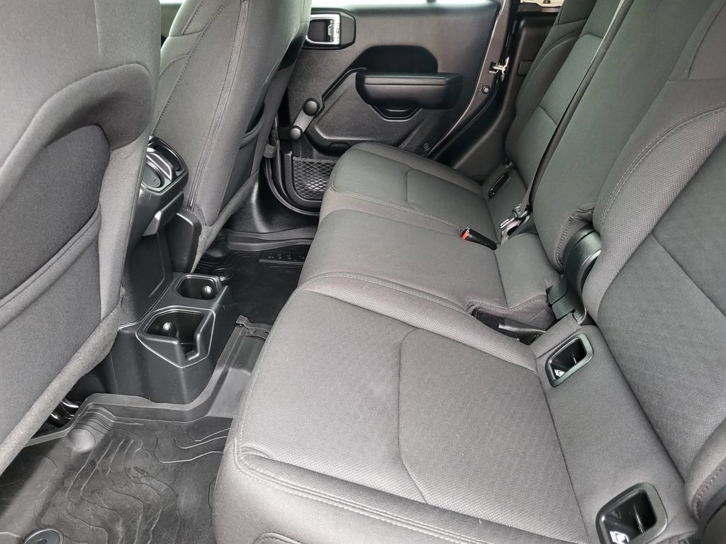 Used 2022 Jeep Gladiator Sport AWD/4WD image 31