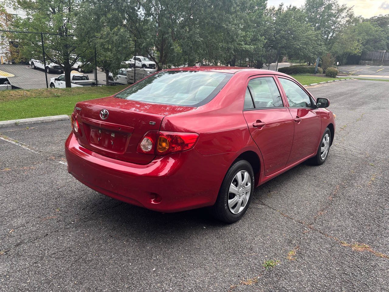 Used 2009 Toyota Corolla LE FWD image 5