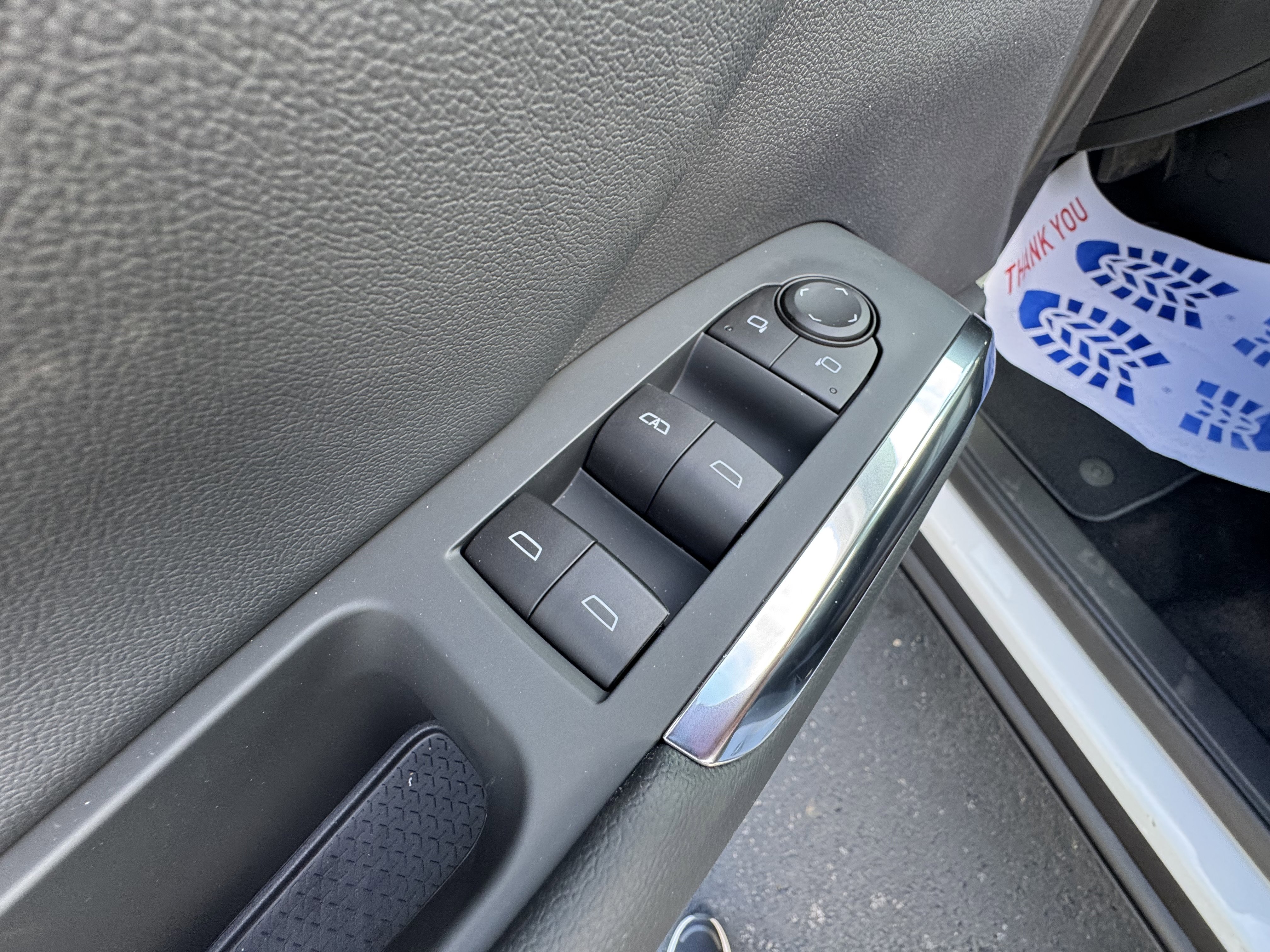 New 2026 Chevrolet Traverse LT w/ Sun and Wheel Package image 14