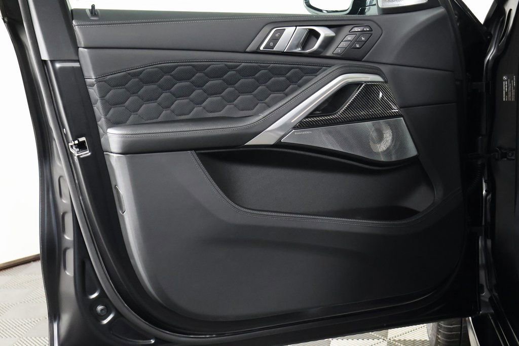 New 2026 BMW X6 M Competition w/ Executive Package image 7