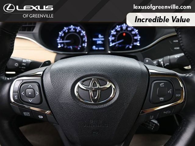 Used 2018 Toyota Avalon Limited FWD image 13