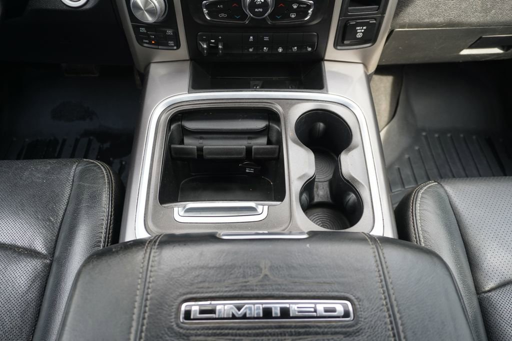 Used 2014 RAM 1500 Laramie w/ Convenience Group image 23