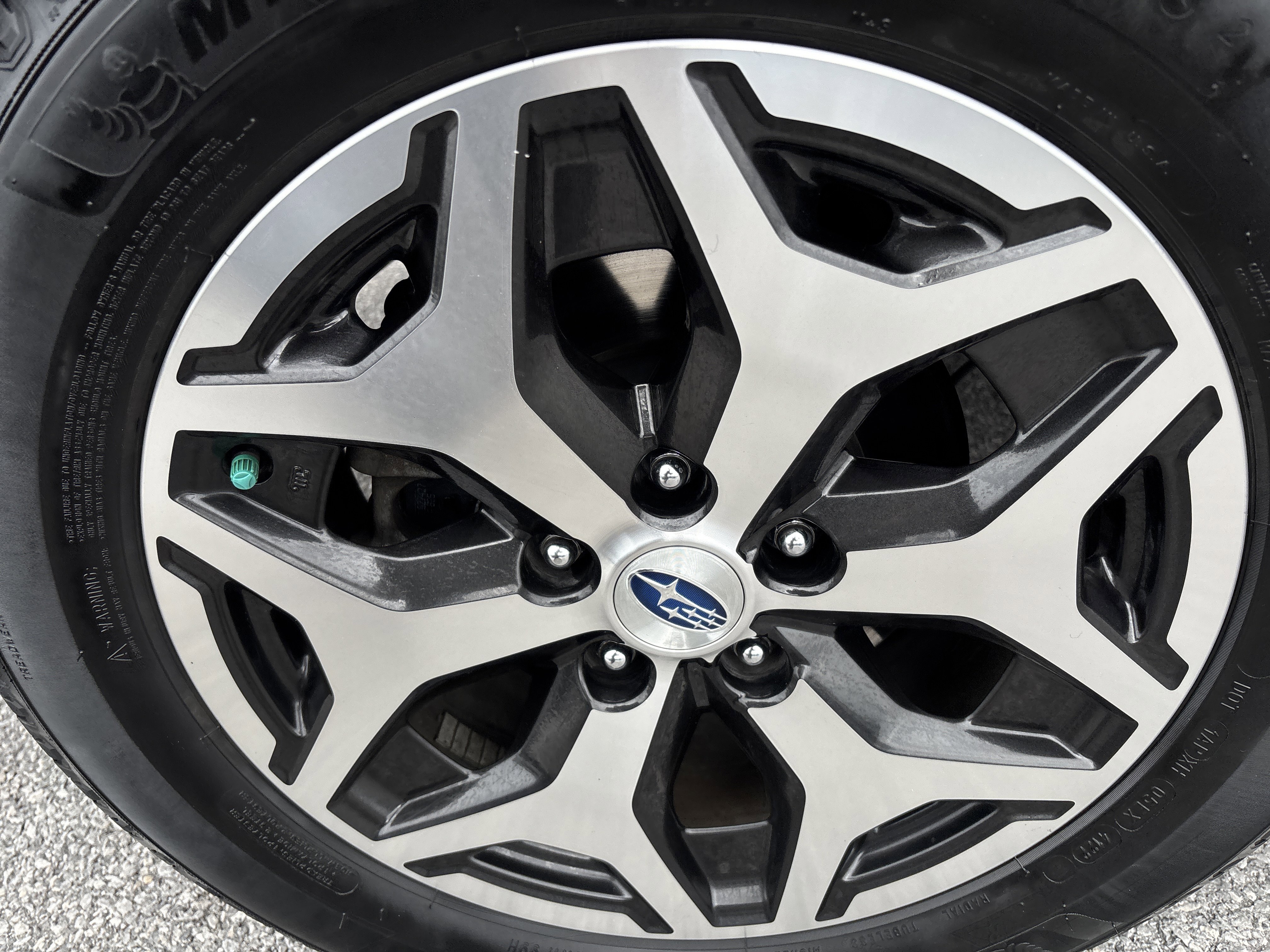 Used 2020 Subaru Forester Premium image 9