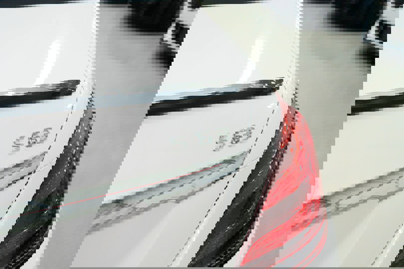 Used 2018 Mercedes-Benz S 63 AMG 4MATIC Sedan image 10