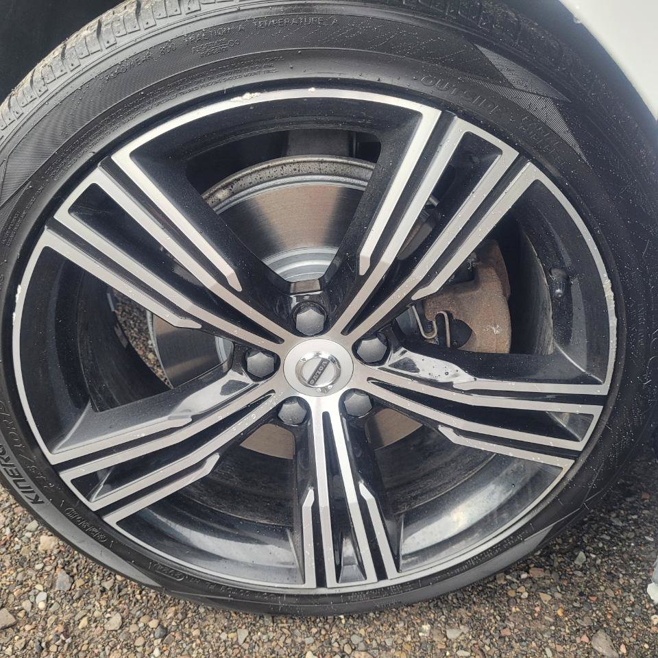 Used 2021 Volvo S60 T5 Inscription AWD/4WD image 47