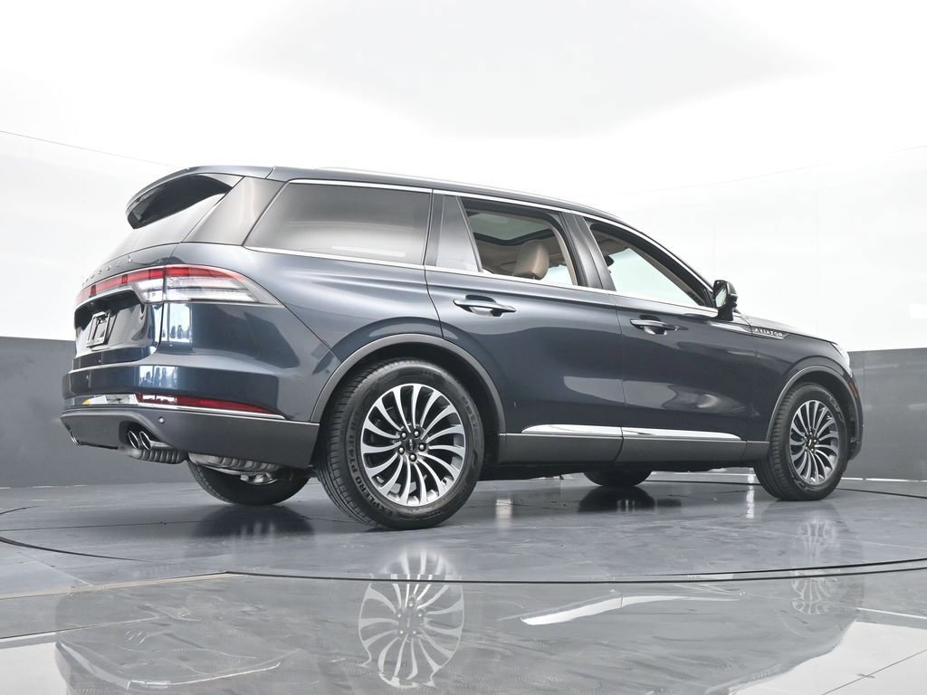 Used 2022 Lincoln Aviator Reserve w/ Elements Package Plus image 71